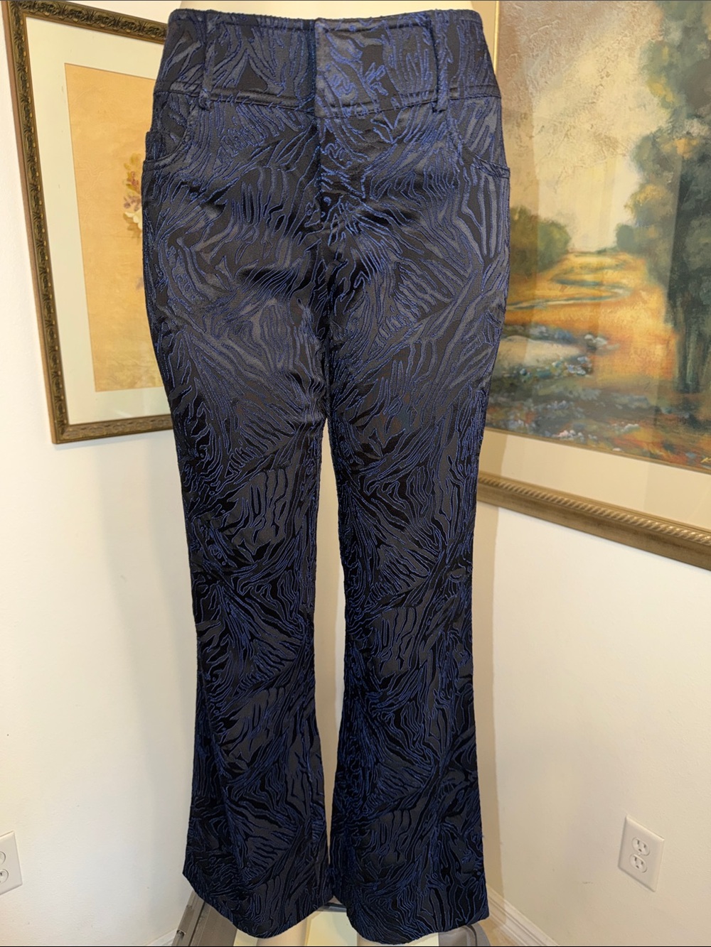 PANTS-CACHE’ LUXE Y2K Textured Jacquard Pants in Electric Blue/Black Size 10